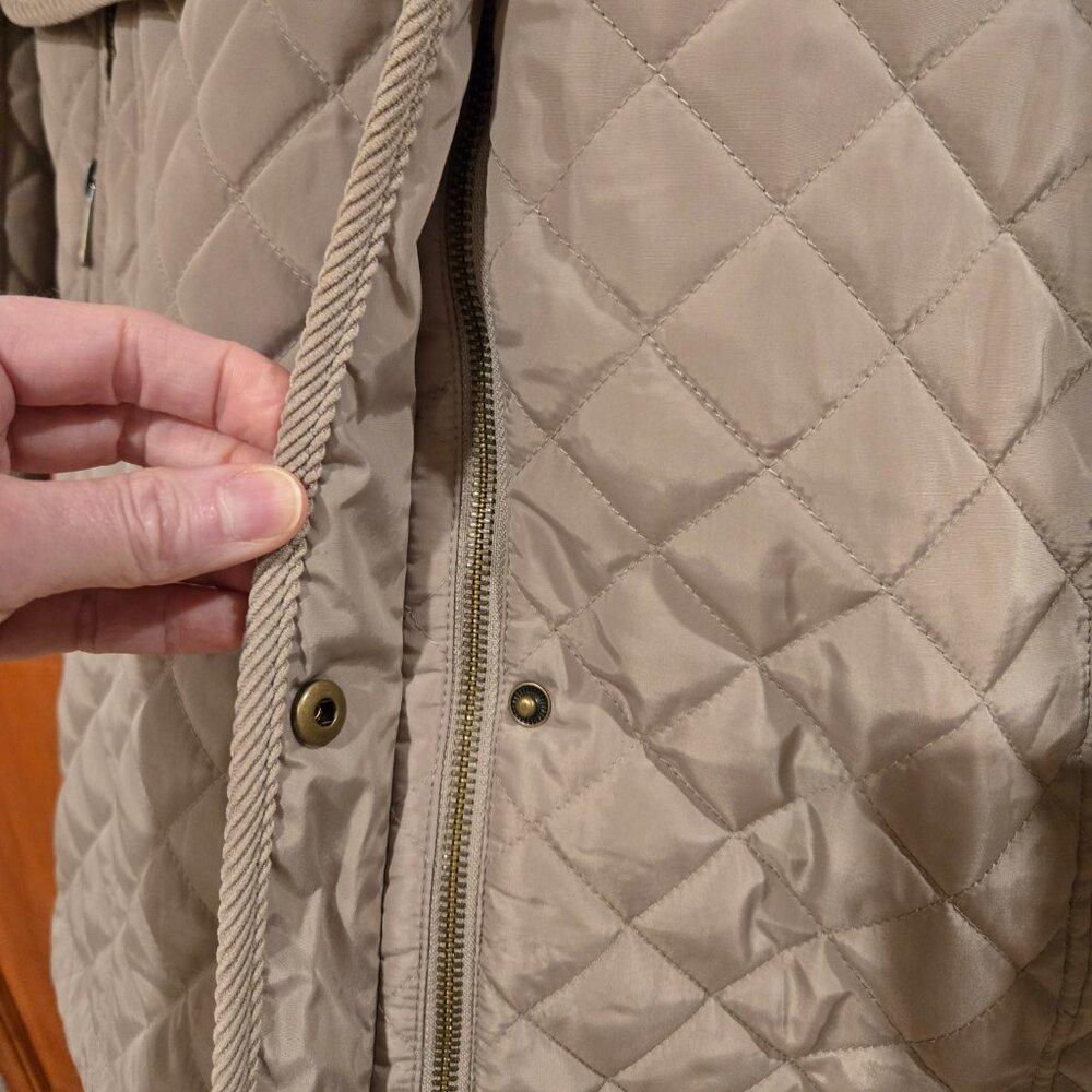 Ralph Lauren Quilted Winter Coat - Picture 10 of 11